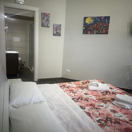 Town ベッド・アンド・ブレックファスト 3*