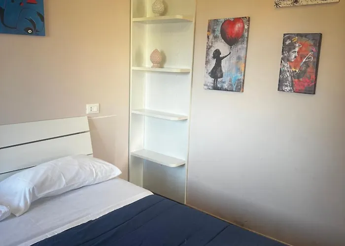 לינה וארוחת בוקר Town שילה